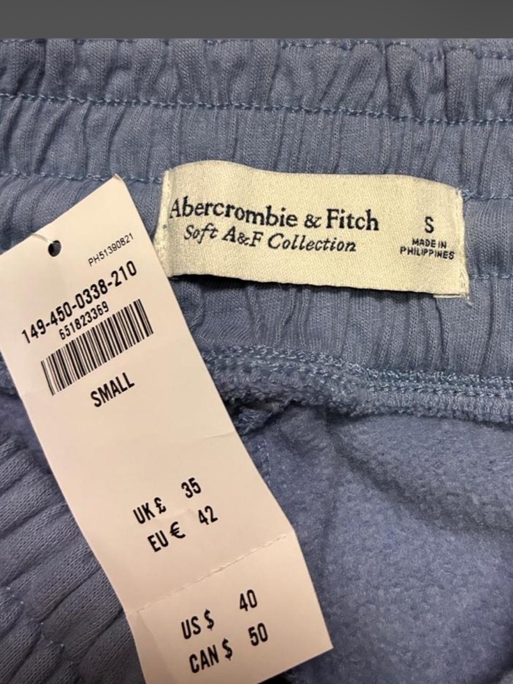 ABERCROMBIE & FITCH- blue shorts- size: S - Picture 2 of 4